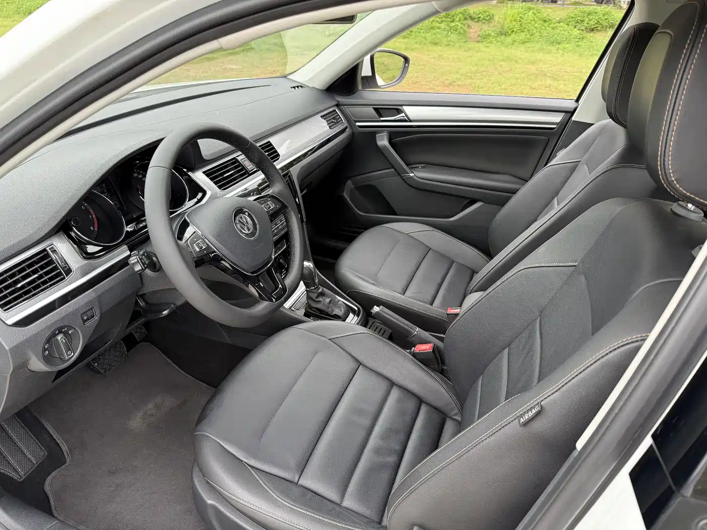 Volkswagen Bora 2018 1.5L Automatic Comfort фото 12