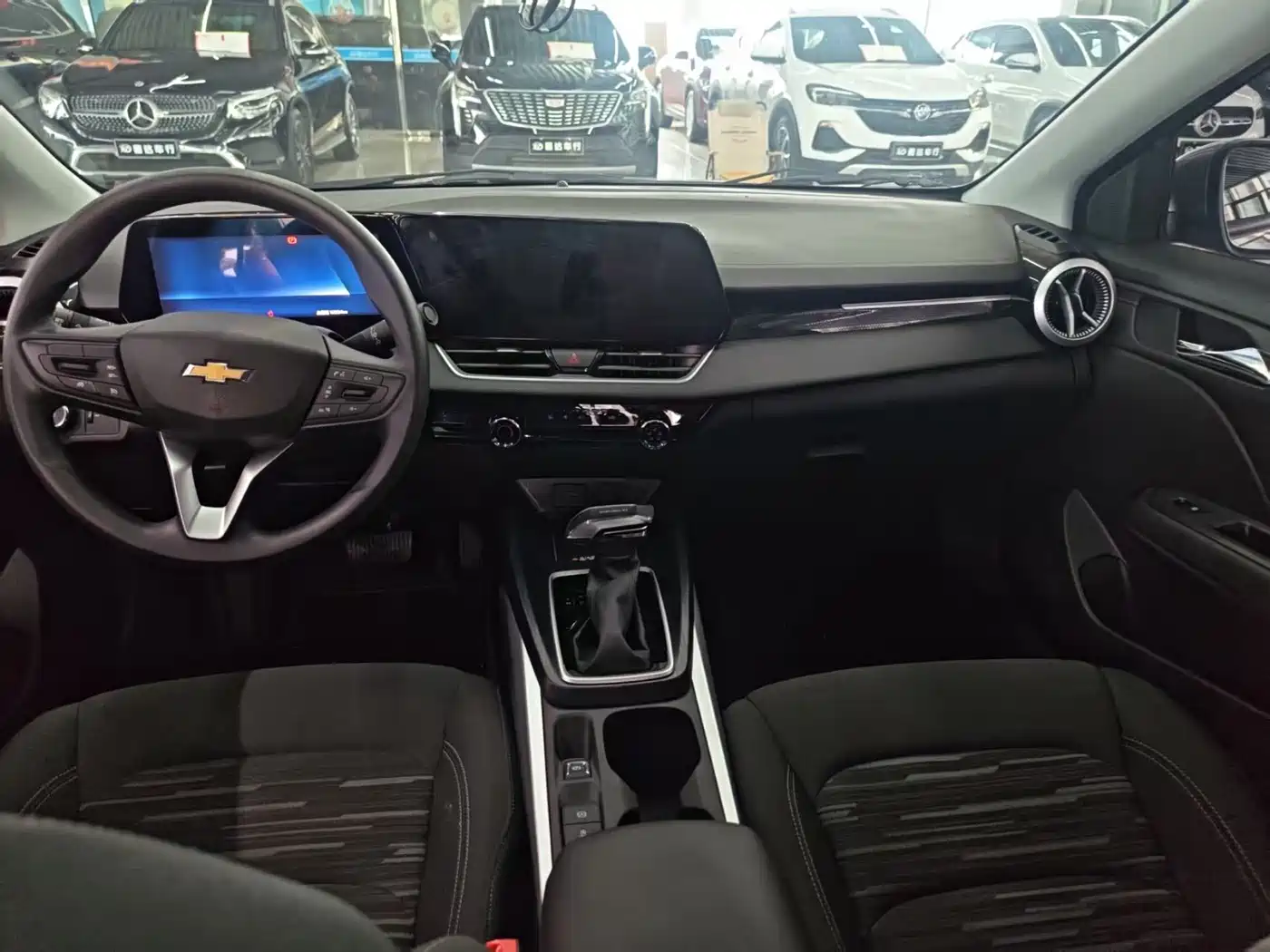 CHEVROLET CRUZE