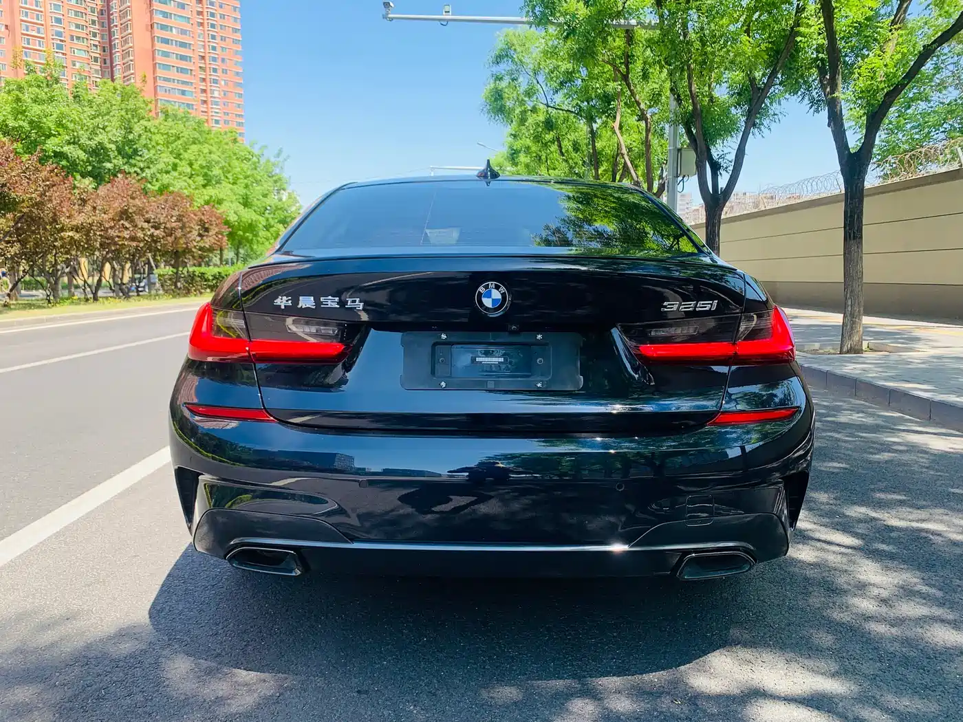 BMW 3-SERIES