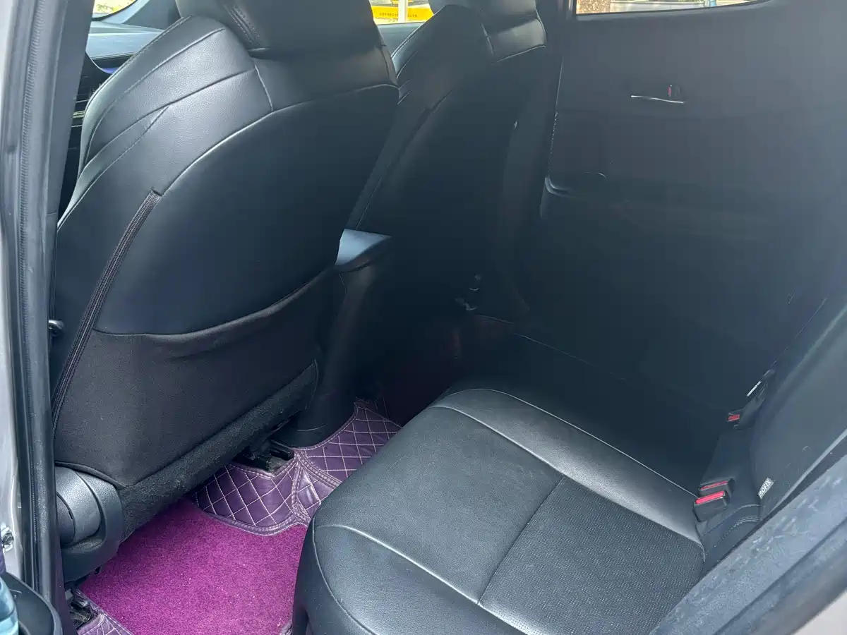 Toyota IZOA 2018 2.0L Speed Edition China VI фото 3