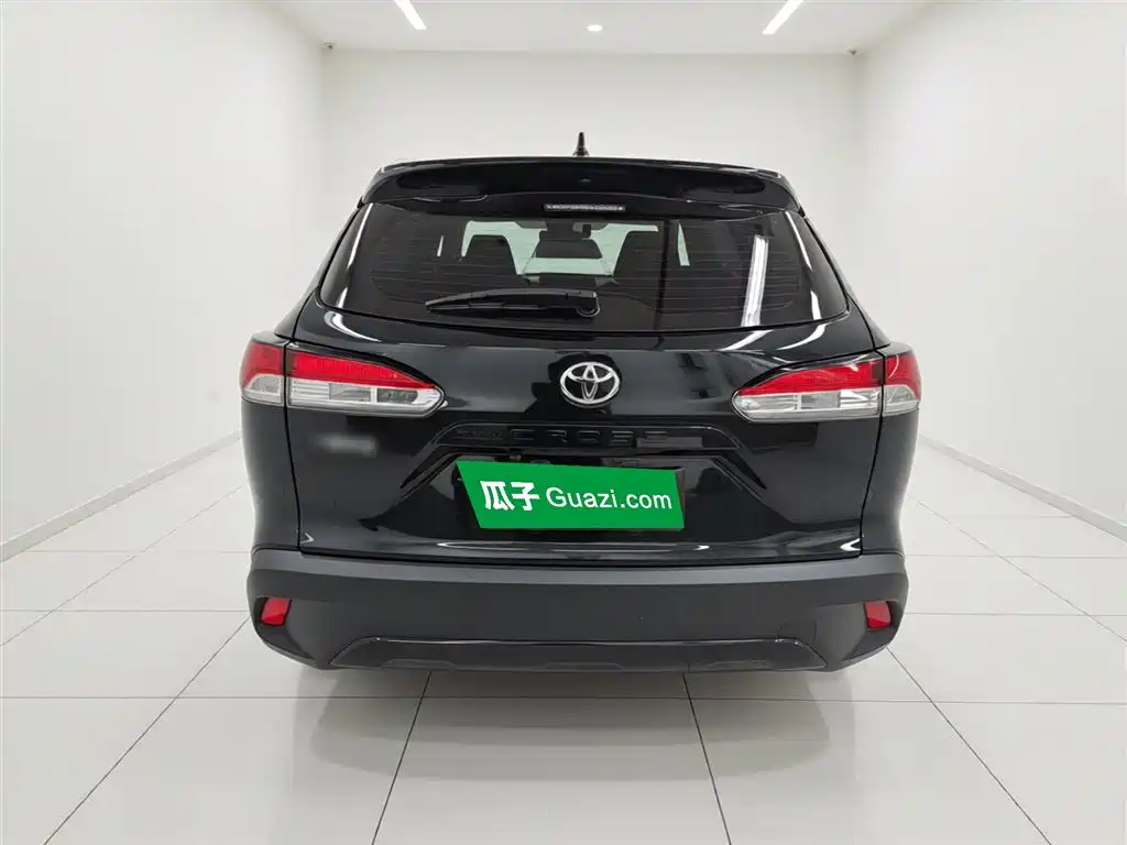 Toyota Corolla Cross 2022 2.0L Pioneer Edition фото 10