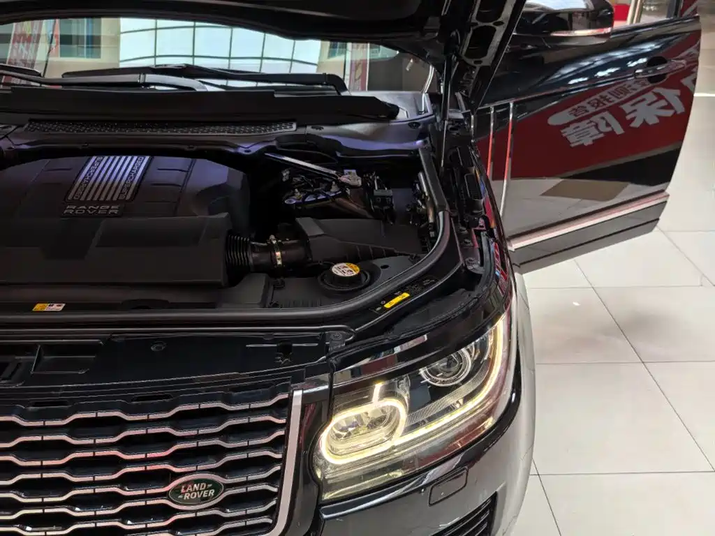 Land Rover Range Rover 2014 3.0 SC V6 Vogue фото 24