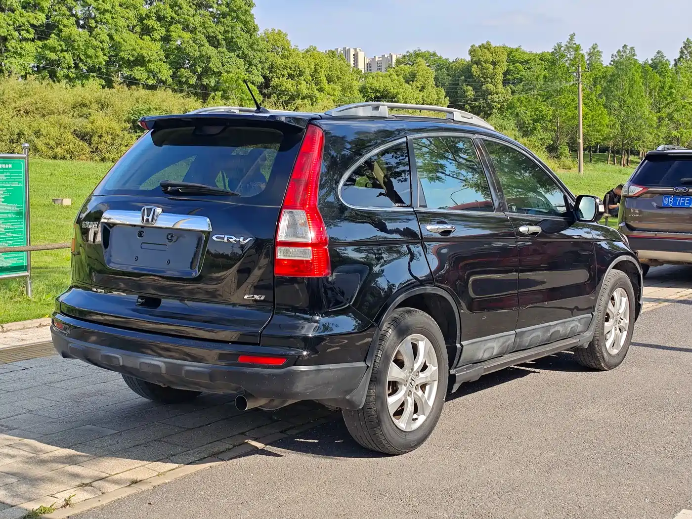 Фото 7 - Honda CR-V