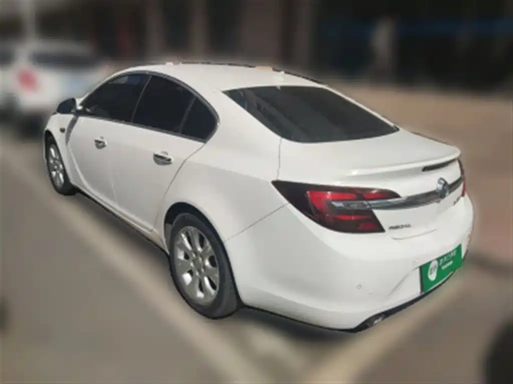 Buick Regal 2015 2.0L Elite Fashion Model фото 25