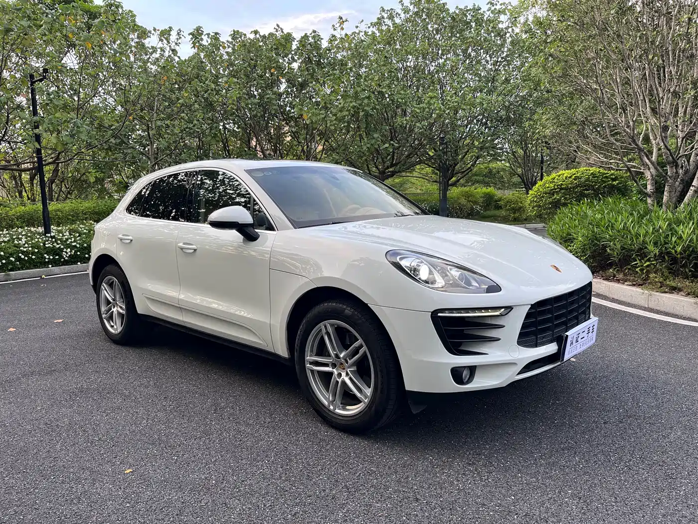 Porsche Macan 2016 Macan 2.0T фото 3