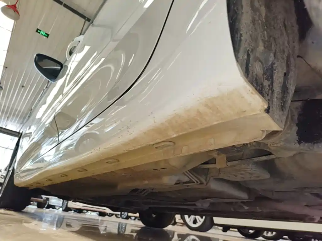 Roewe i5 2019 2019 1.5L Manual 4G-Connected Langyue Edition