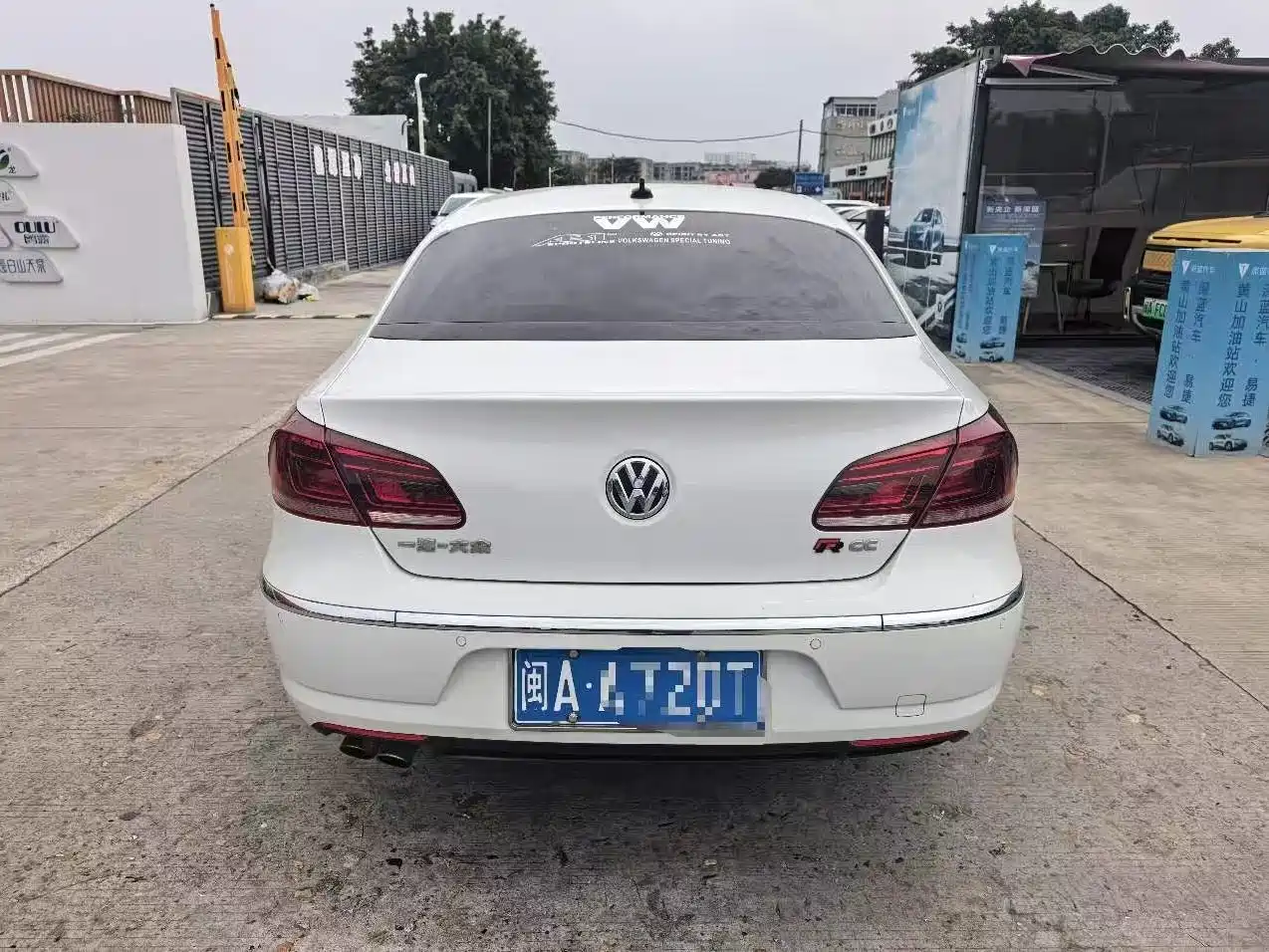 Volkswagen FAW-Volkswagen CC 2016 Model 1.8TSI Luxury фото 8