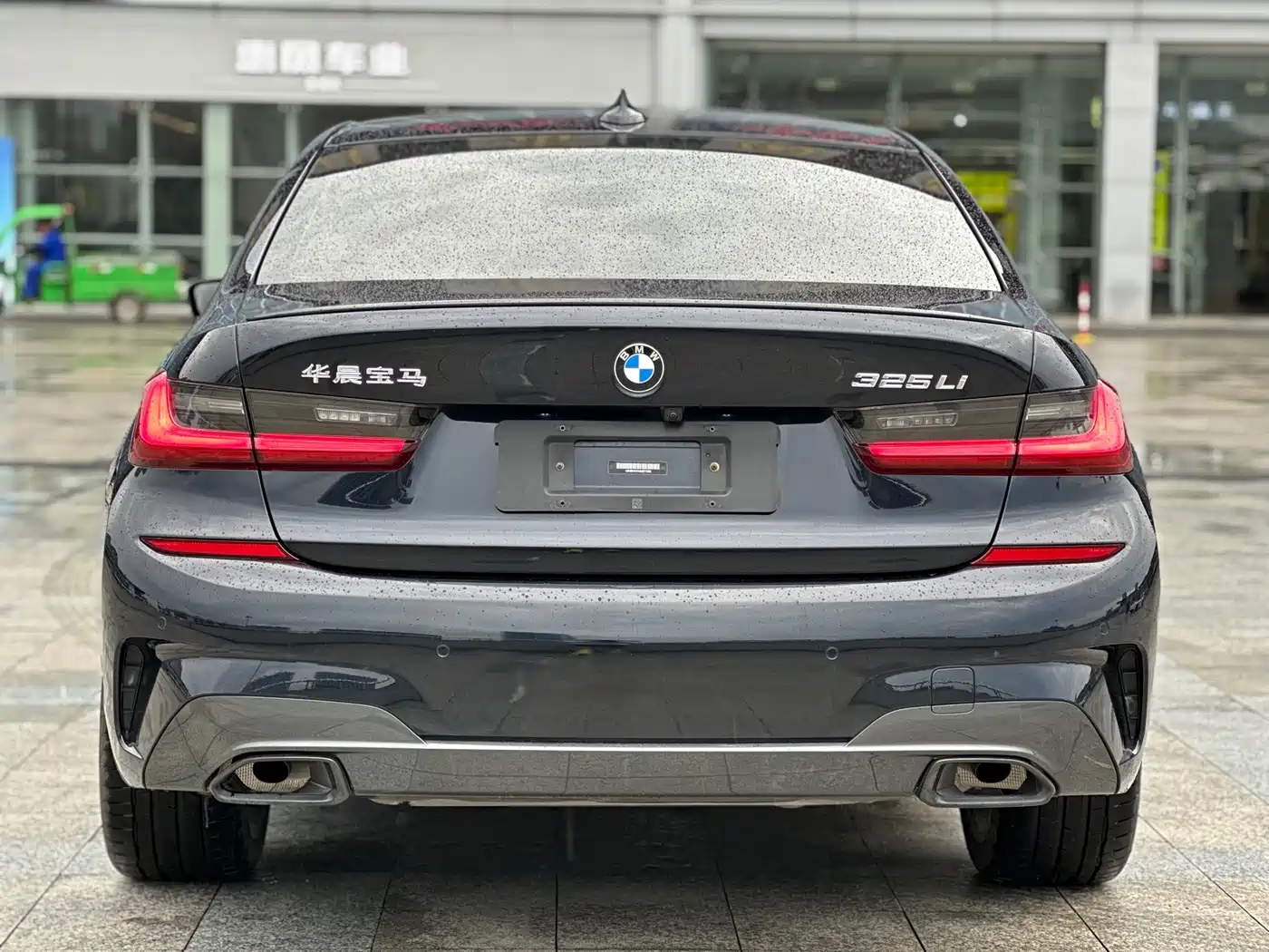 BMW 3 Series 2022 325Li M Sport Shadow Edition фото 4