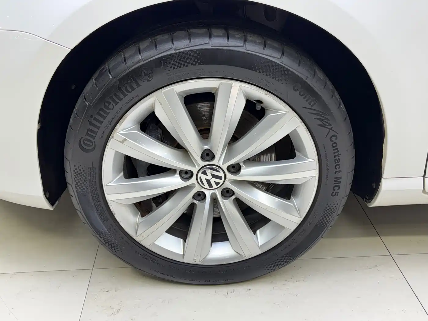 Volkswagen Magotan (Import) 2015 2012 Wagon 2.0TSI Luxury