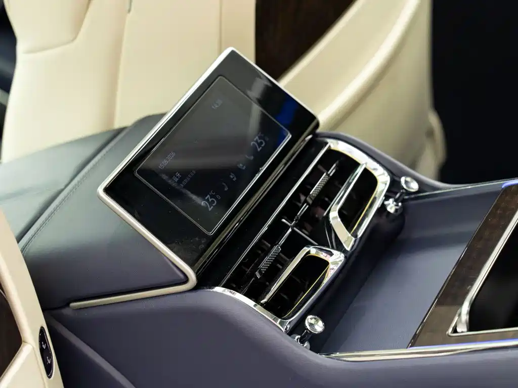 Bentley Flying Spur 2023 2022 4.0T V8 Mulliner