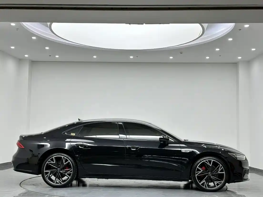 Audi A7L, миниатюра 4