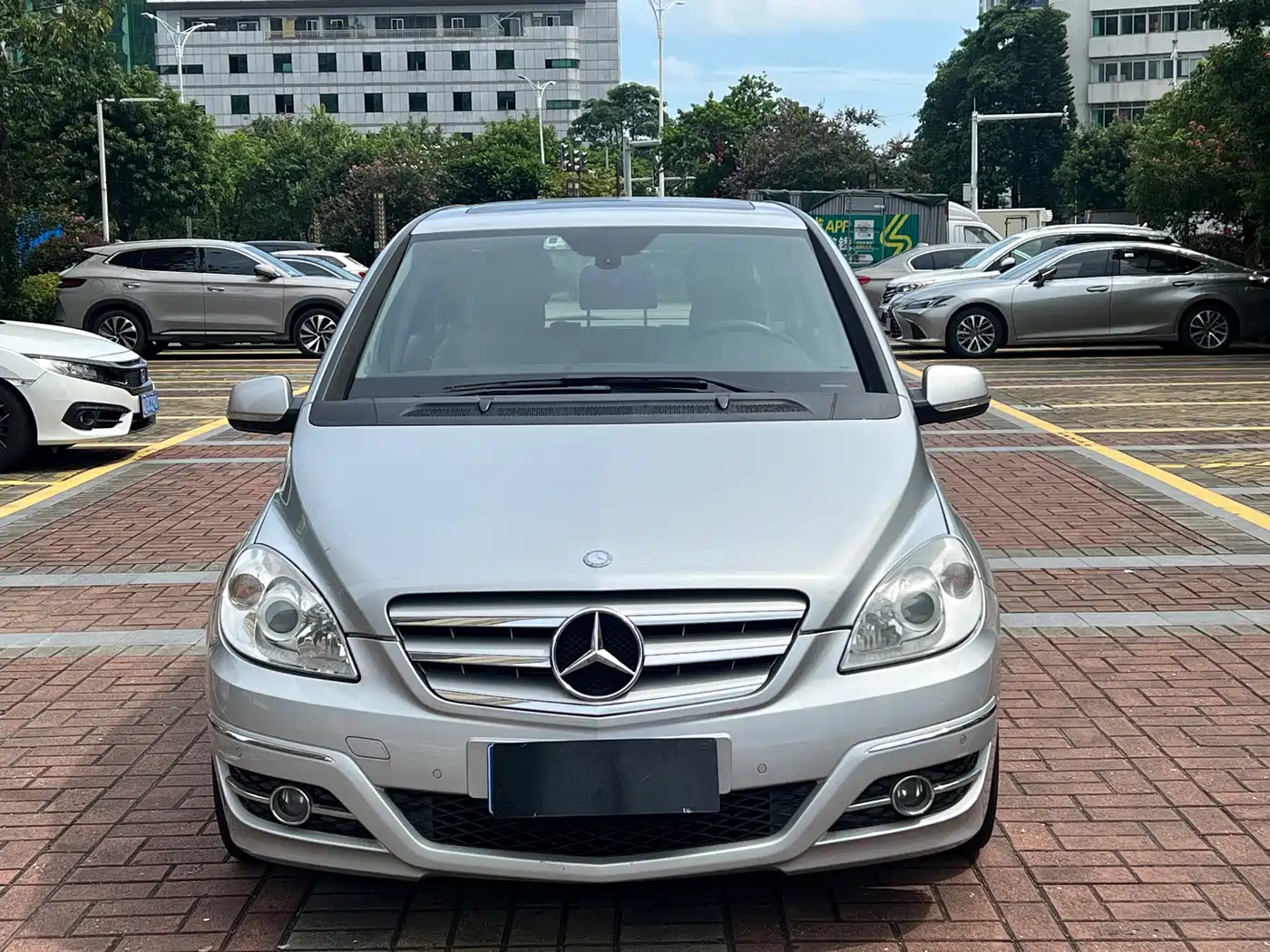 Mercedes-Benz B-Class 2009 B 200 Luxury