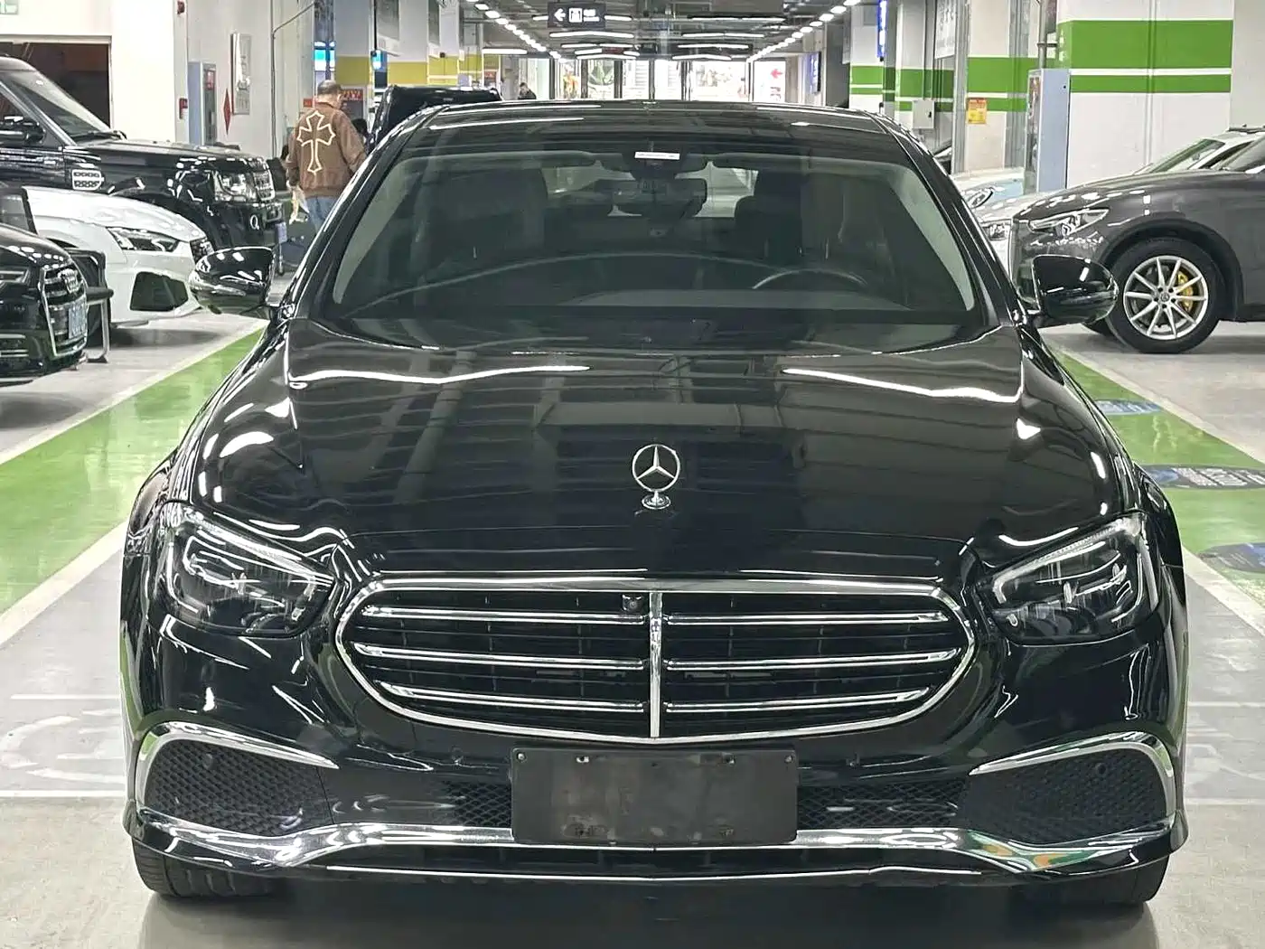 MERCEDES-BENZ E CLASS