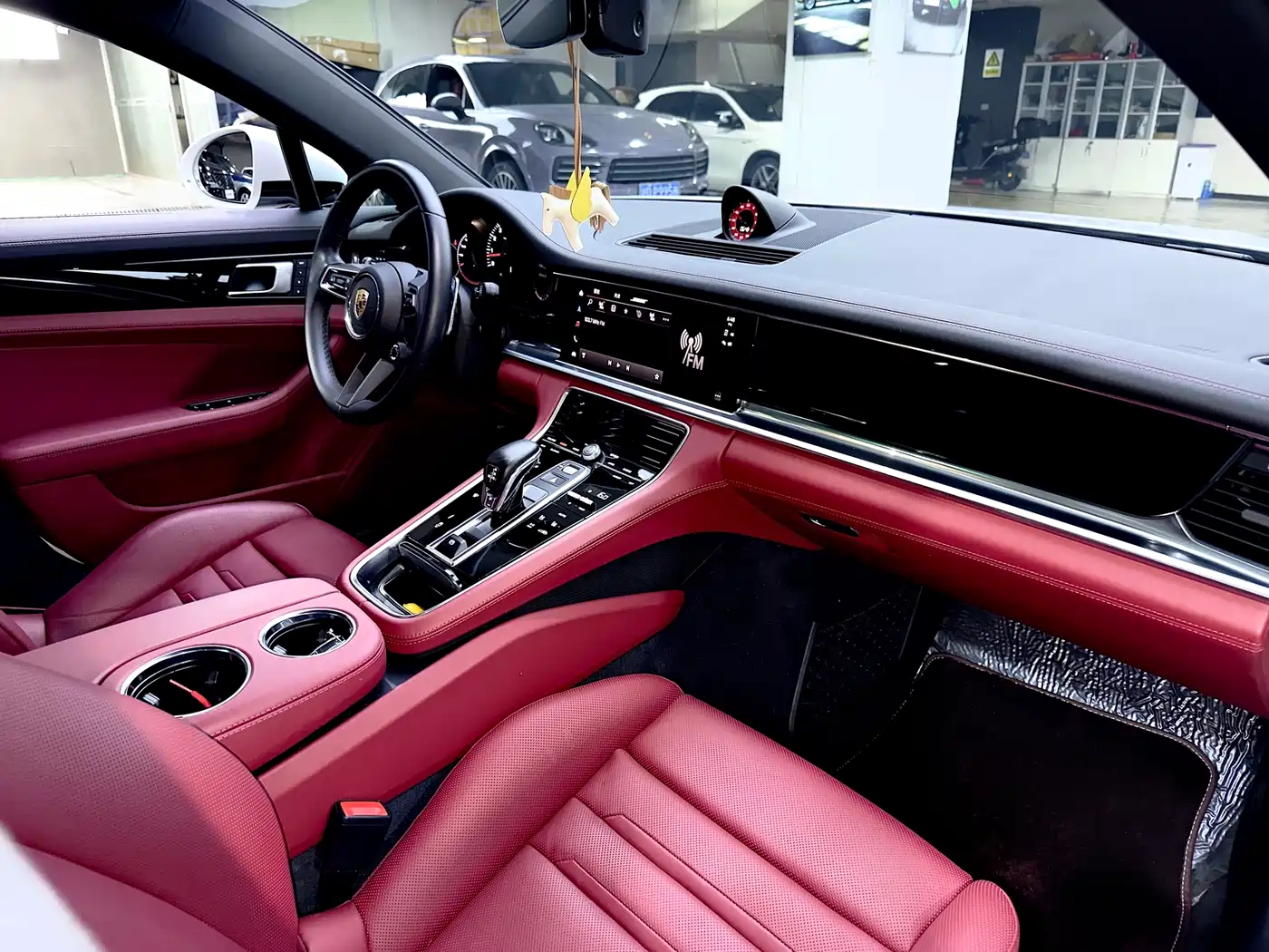 Porsche Panamera 2021 Model Panamera 2.9T фото 17