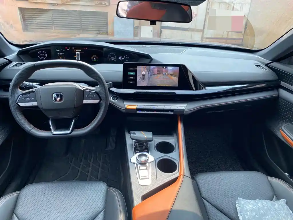 Changan UNI-V iDD 2023 2023 Smart Electric iDD 1.5T 113km Smart Cool Type