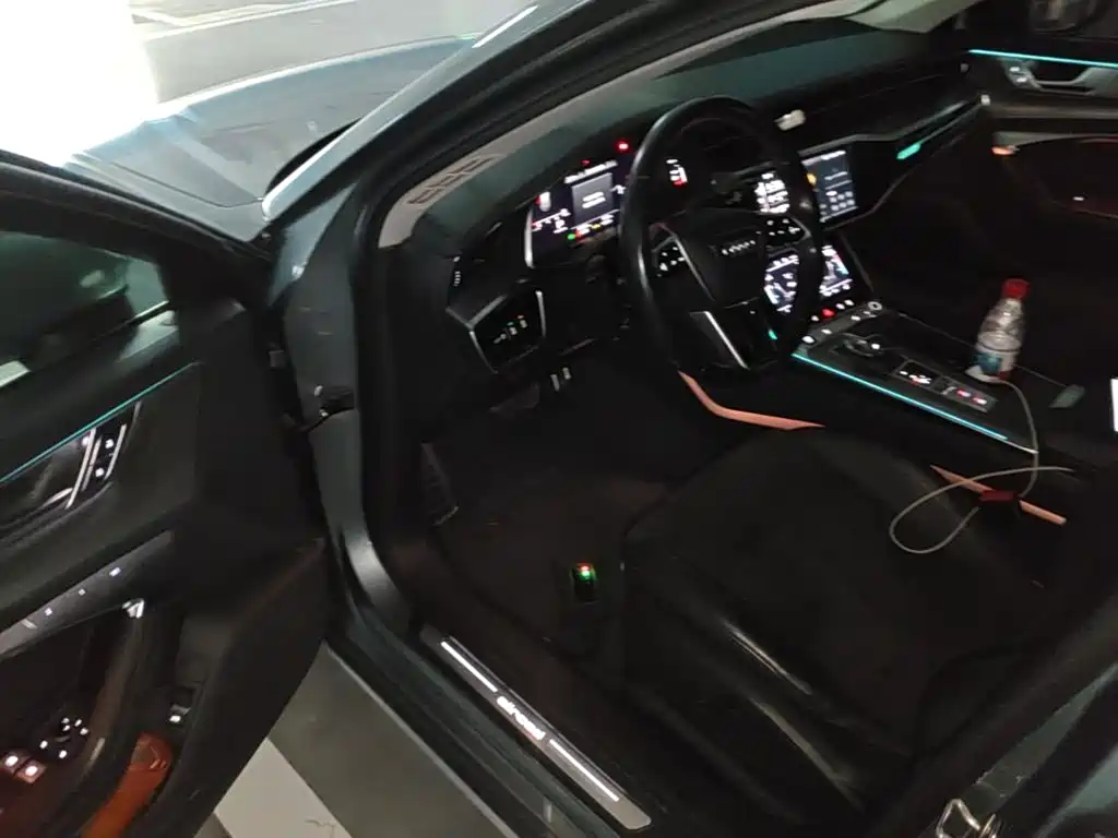 AUDI A6 (IMPORT)