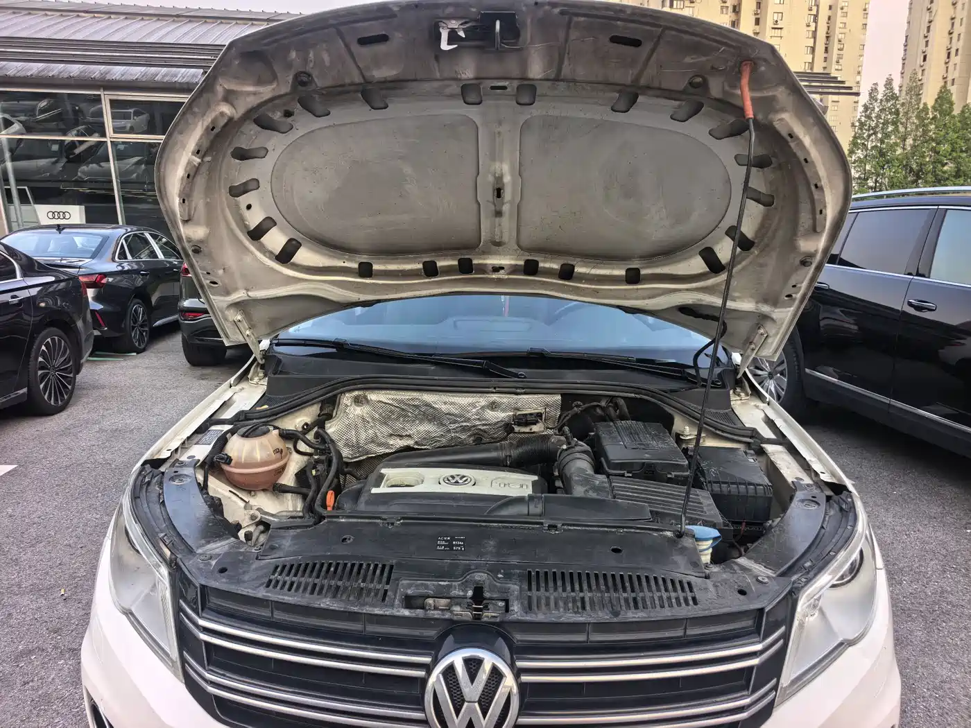 Volkswagen Tiguan 2013 2.0TSI Automatic AWD Flagship Edition фото 20