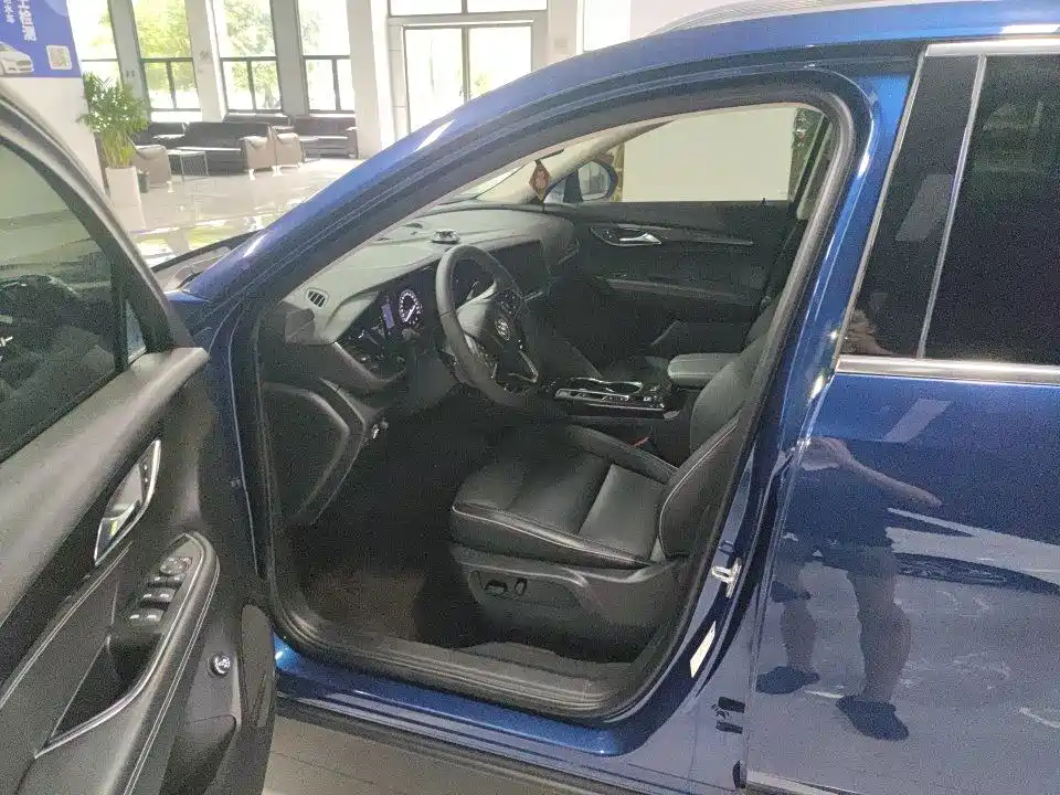 Buick Envision S 2023 2022 Envision S 652T 2WD Luxury
