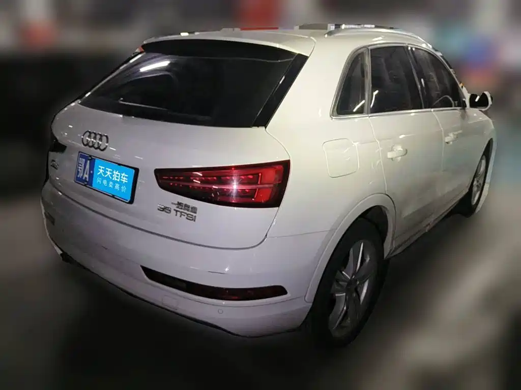 Фото 2 - Audi Q3