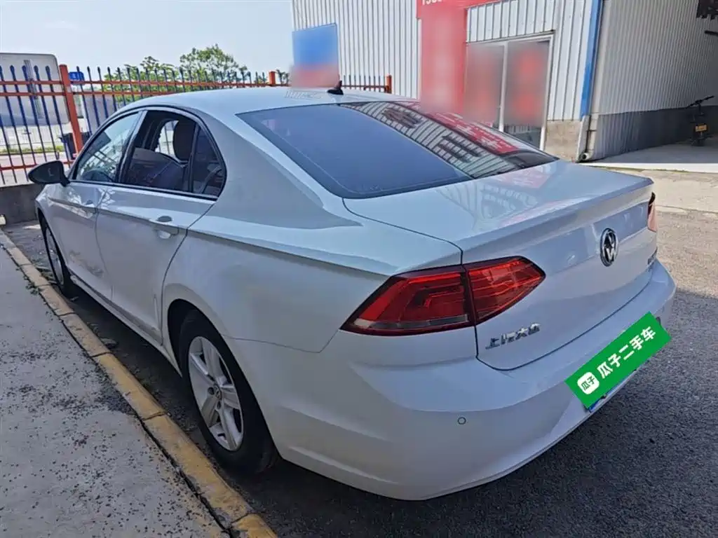 Volkswagen Lamando 2017 230TSI DSG Trend Edition фото 5