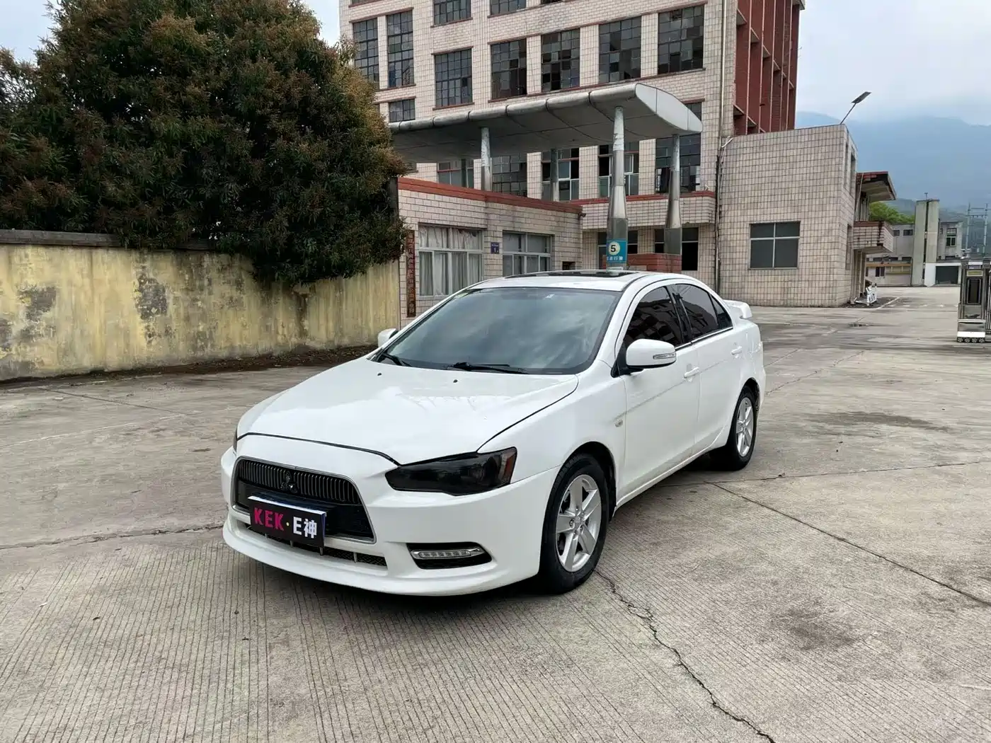 Mitsubishi Lancer EX 2013 Trend 1.6L Manual Luxury