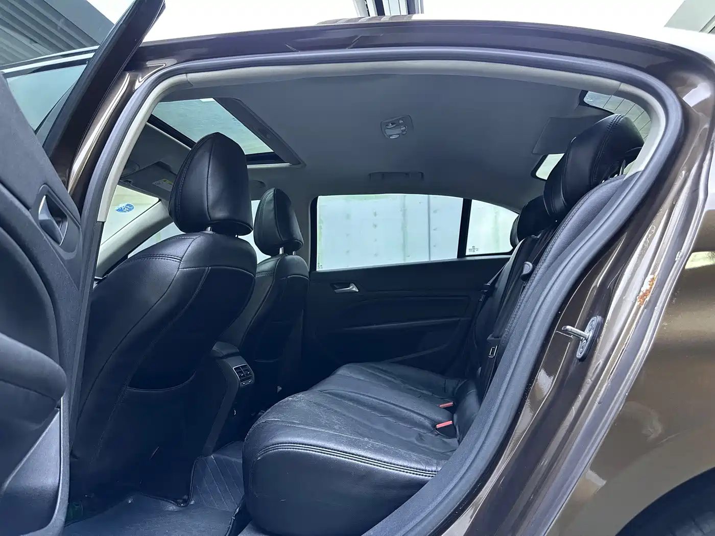 Peugeot 408 2014 1.8L Automatic Luxury Edition фото 9