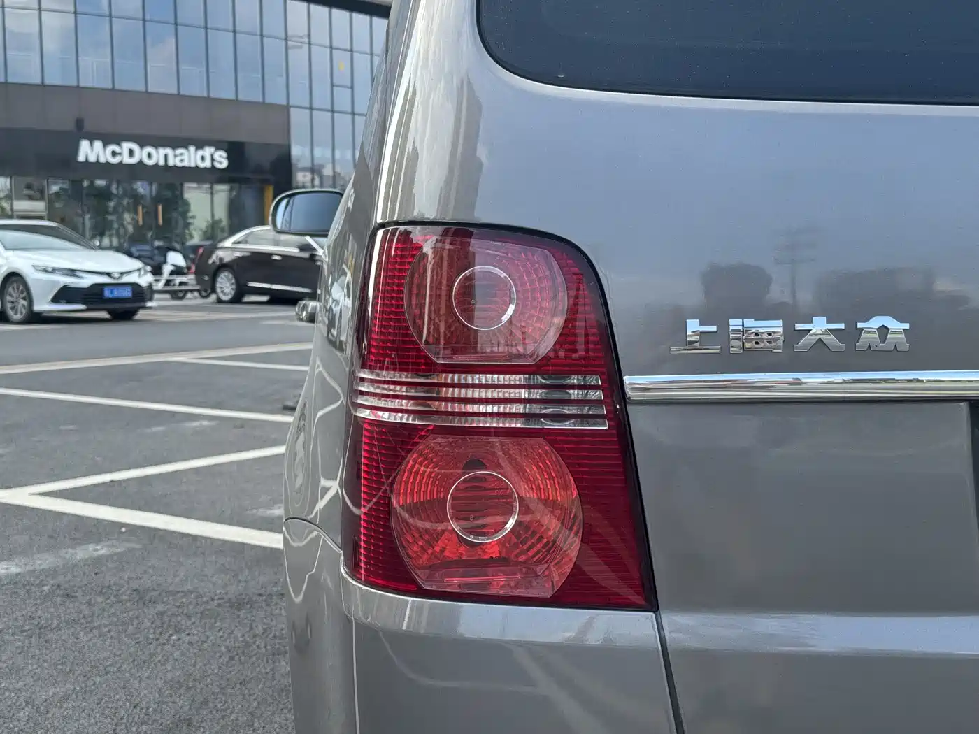 Volkswagen Touran 2008 Model 1.8T Premium Smart Edition Automatic 7-Seater фото 11