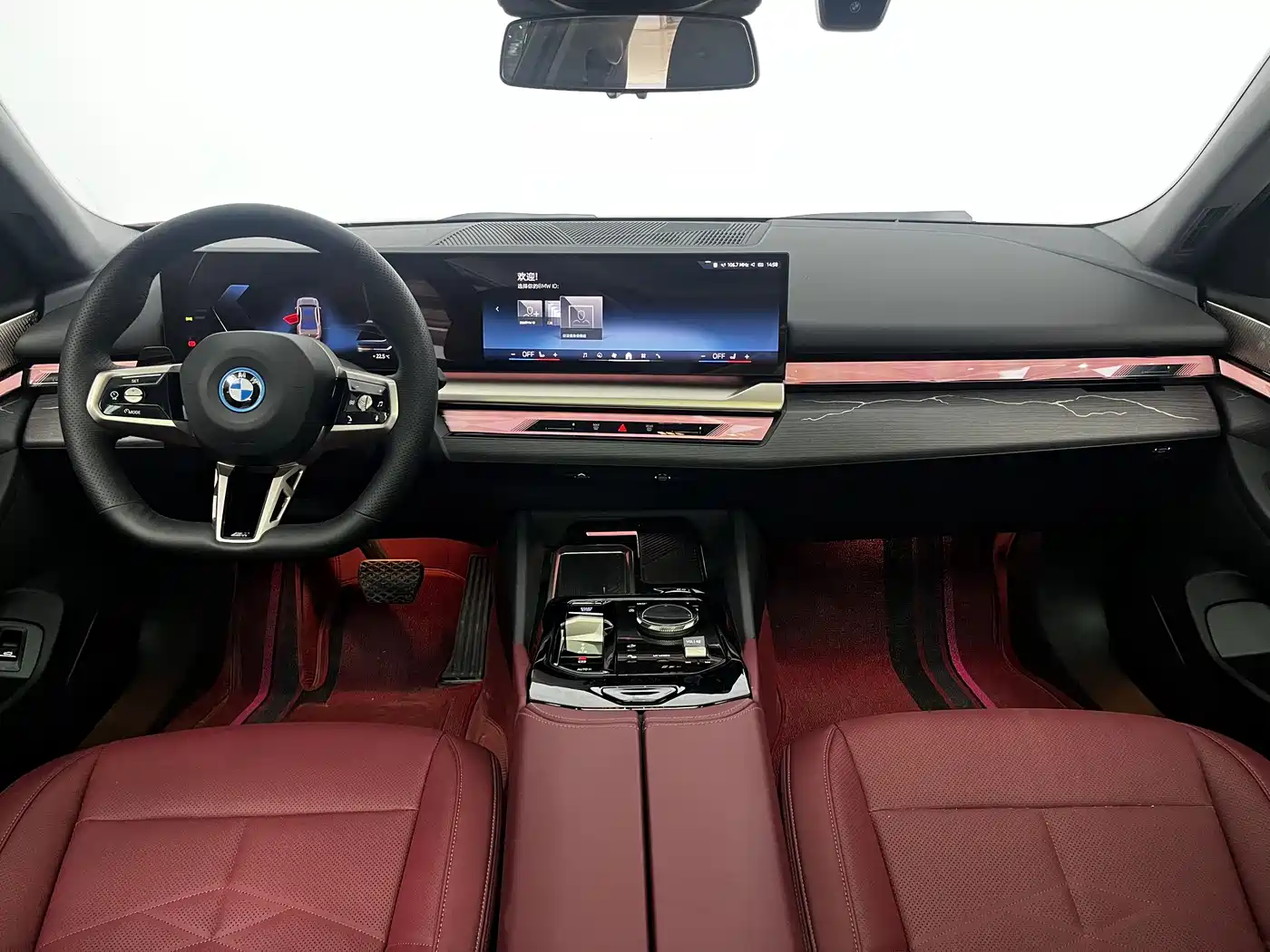 BMW i5 2024 eDrive 35L Premium Model M Sport Package фото 4