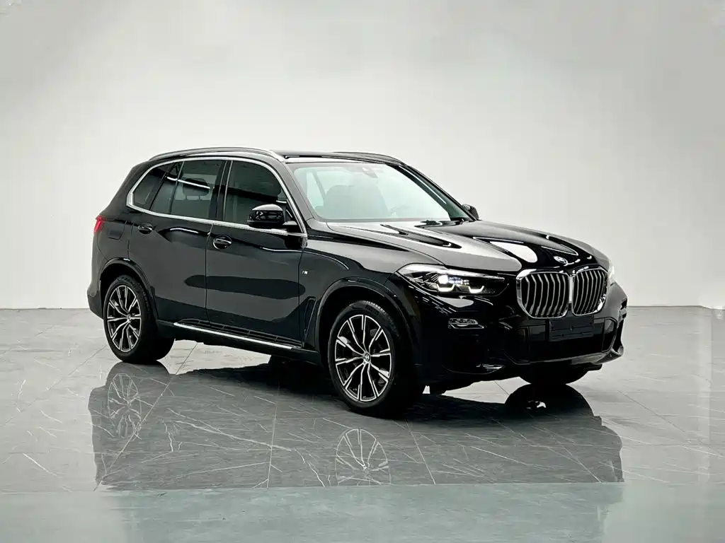 Photo 8 - BMW X5 (Import)