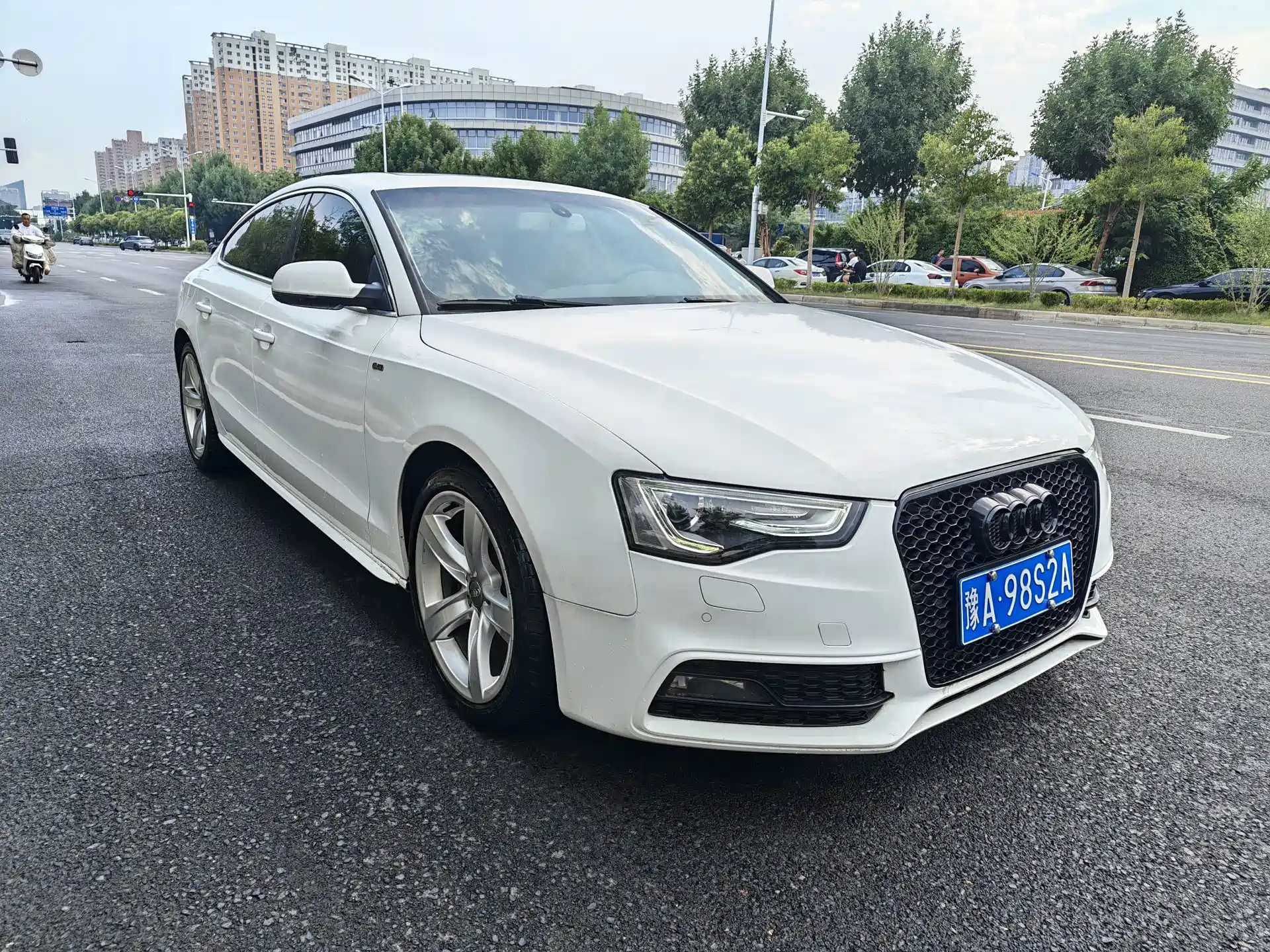 Photo 3 - Audi A5 (Import)