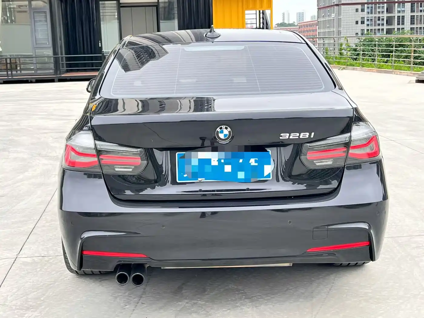 Photo 7 - BMW 3 Series