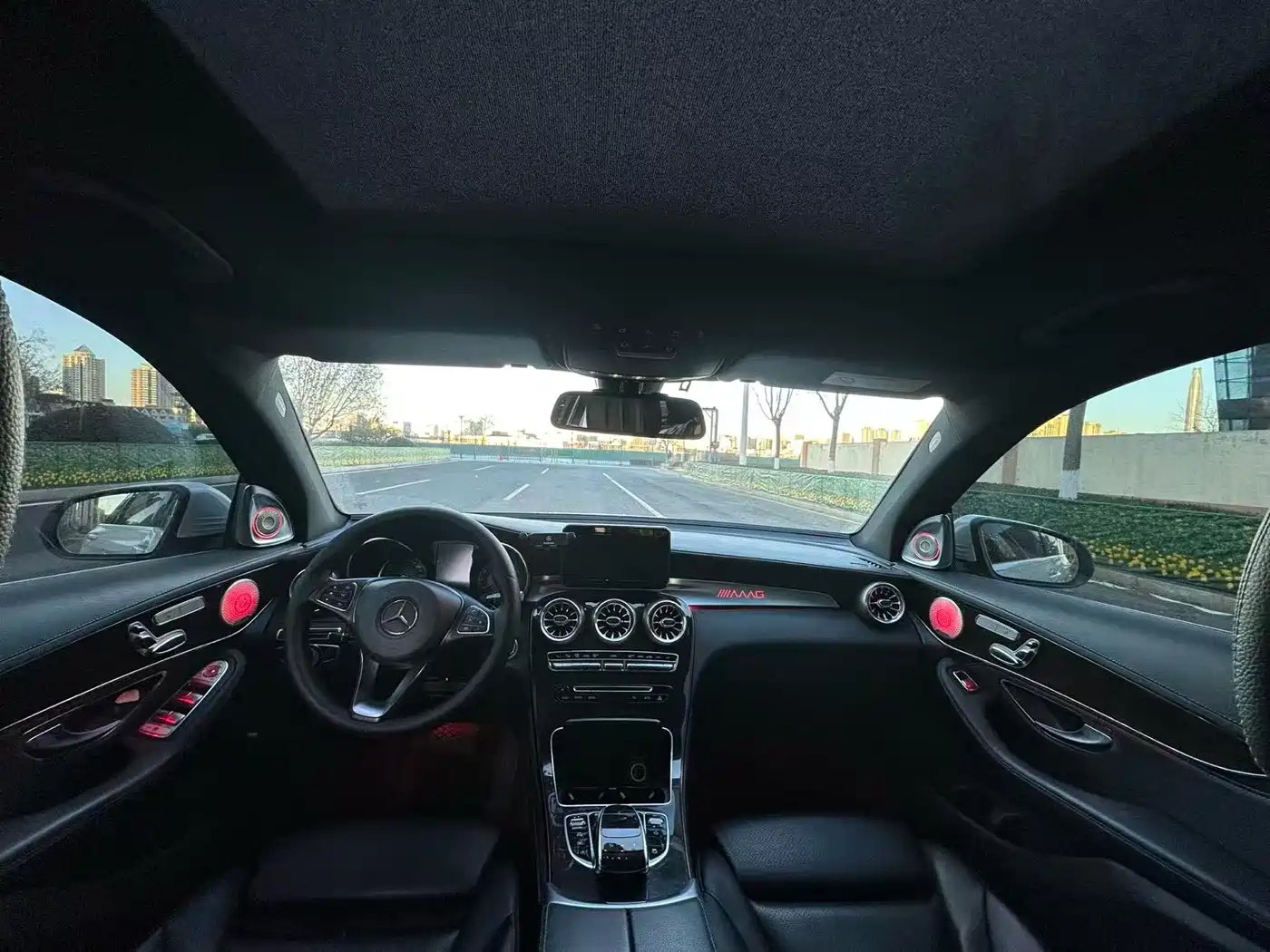 Mercedes-Benz GLC 2017 GLC 260 4MATIC Dynamic фото 9