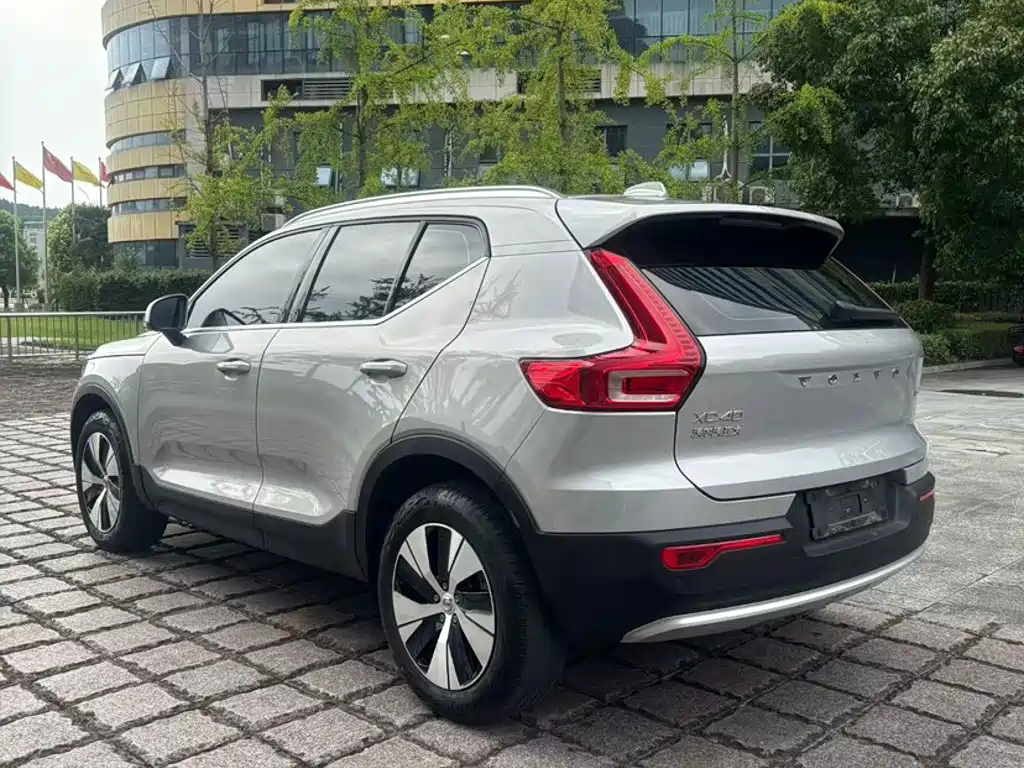 Volvo XC40 2024 2024 B3 Smart Elite Luxury Edition