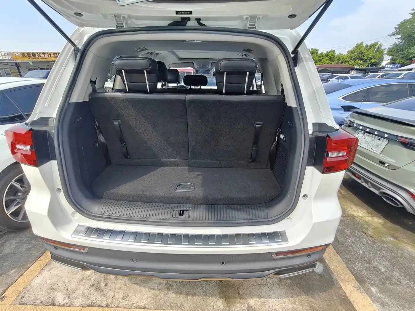 Roewe RX8 2022 2019 30T 2WD Flagship Edition
