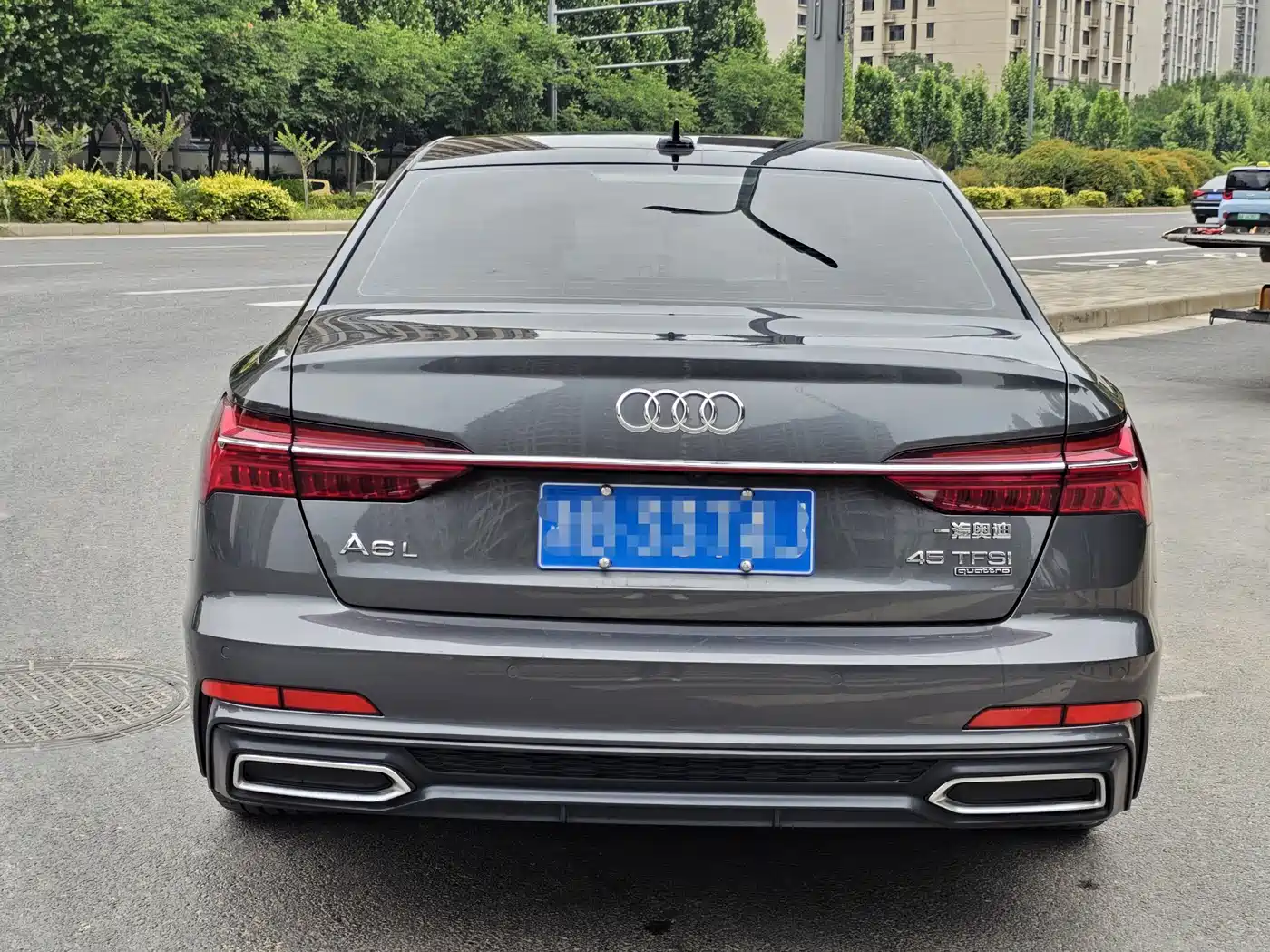 Фото 6 - Audi A6L