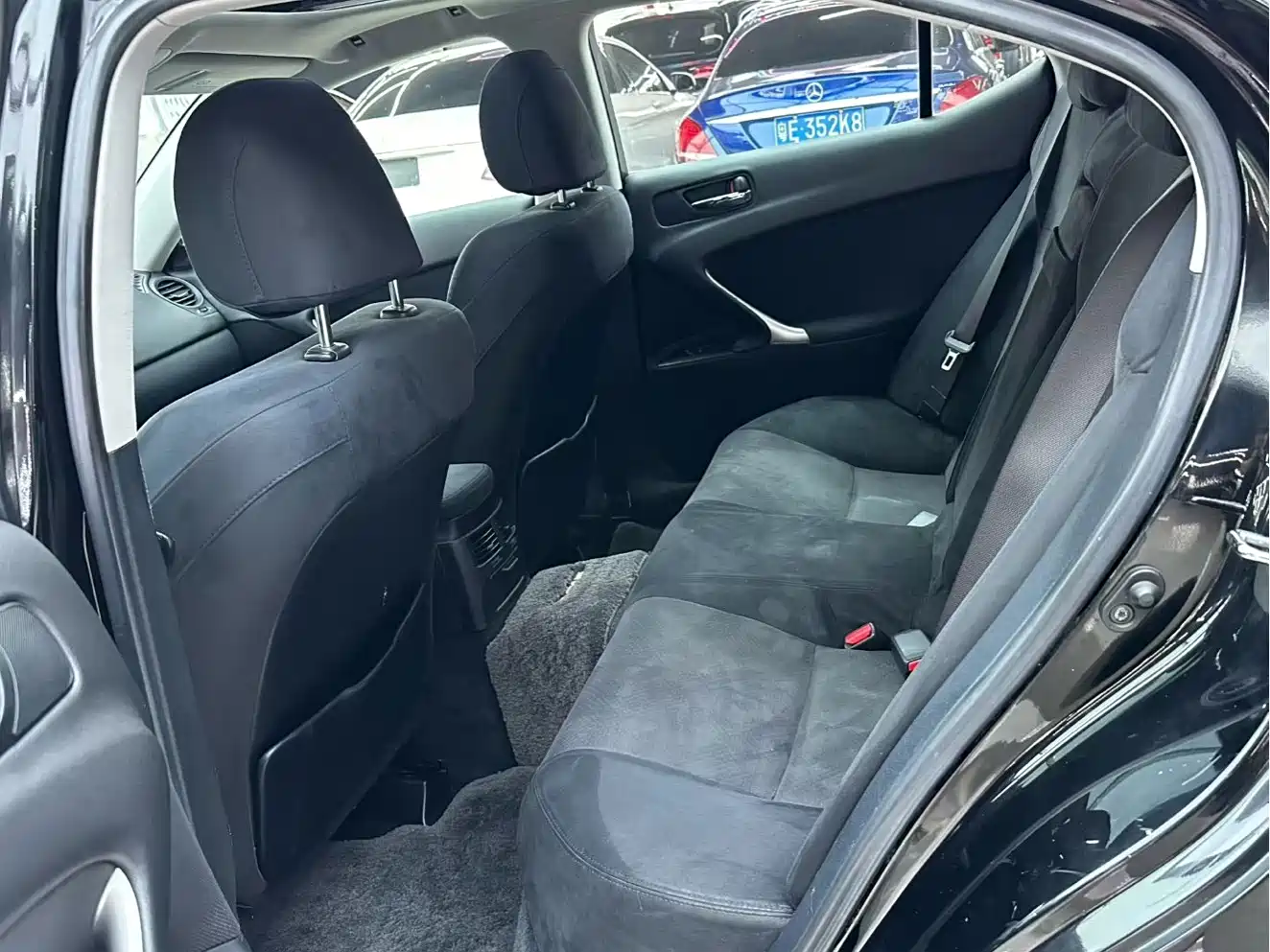 Lexus IS 2006 300 Dynamic Edition фото 8