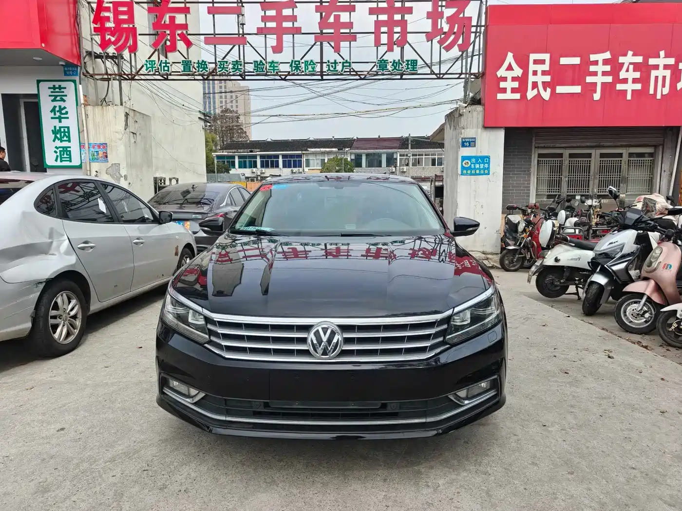Volkswagen Passat 2016 330TSI DSG Executive Edition фото 3