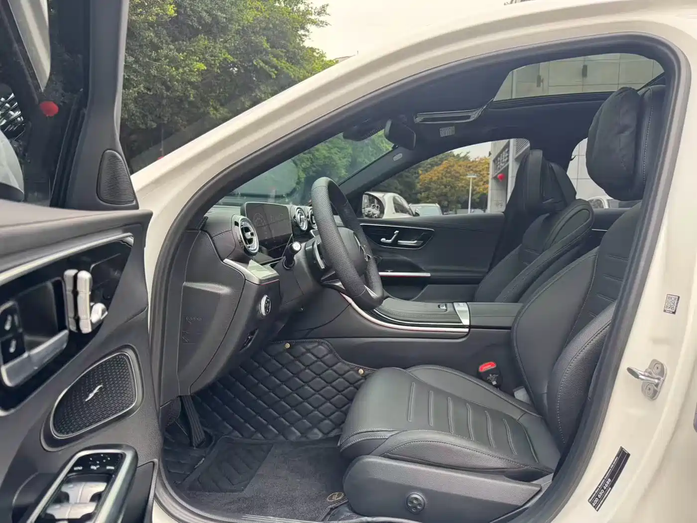 Mercedes-Benz C-Class 2024 C 260 L Sport фото 5