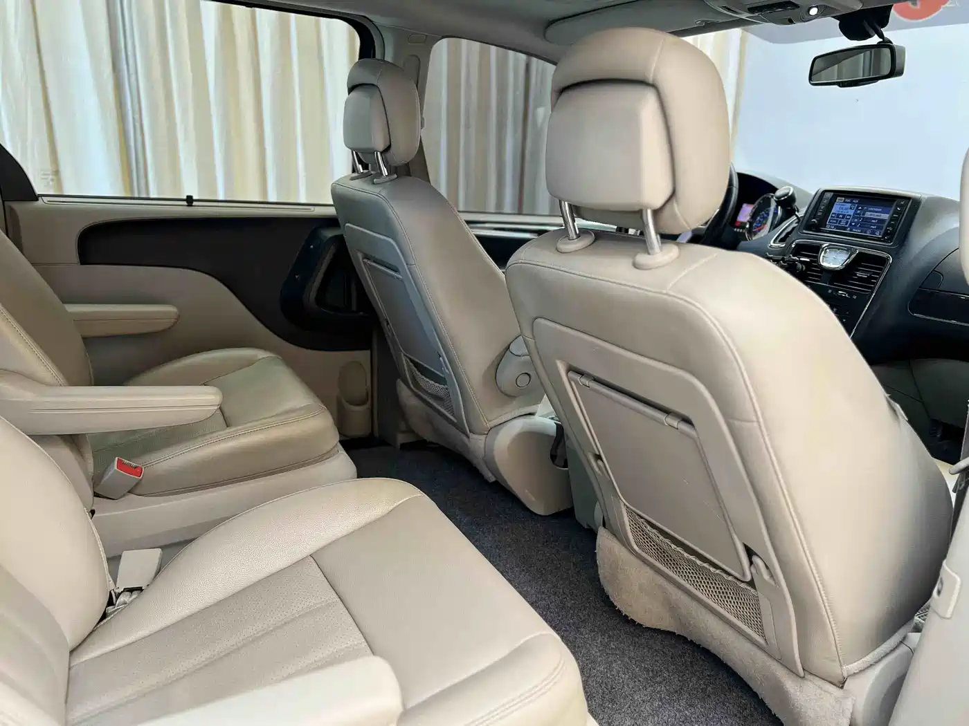 Chrysler Grand Voyager (Import) 2015 2014 3.6L Comfort Edition