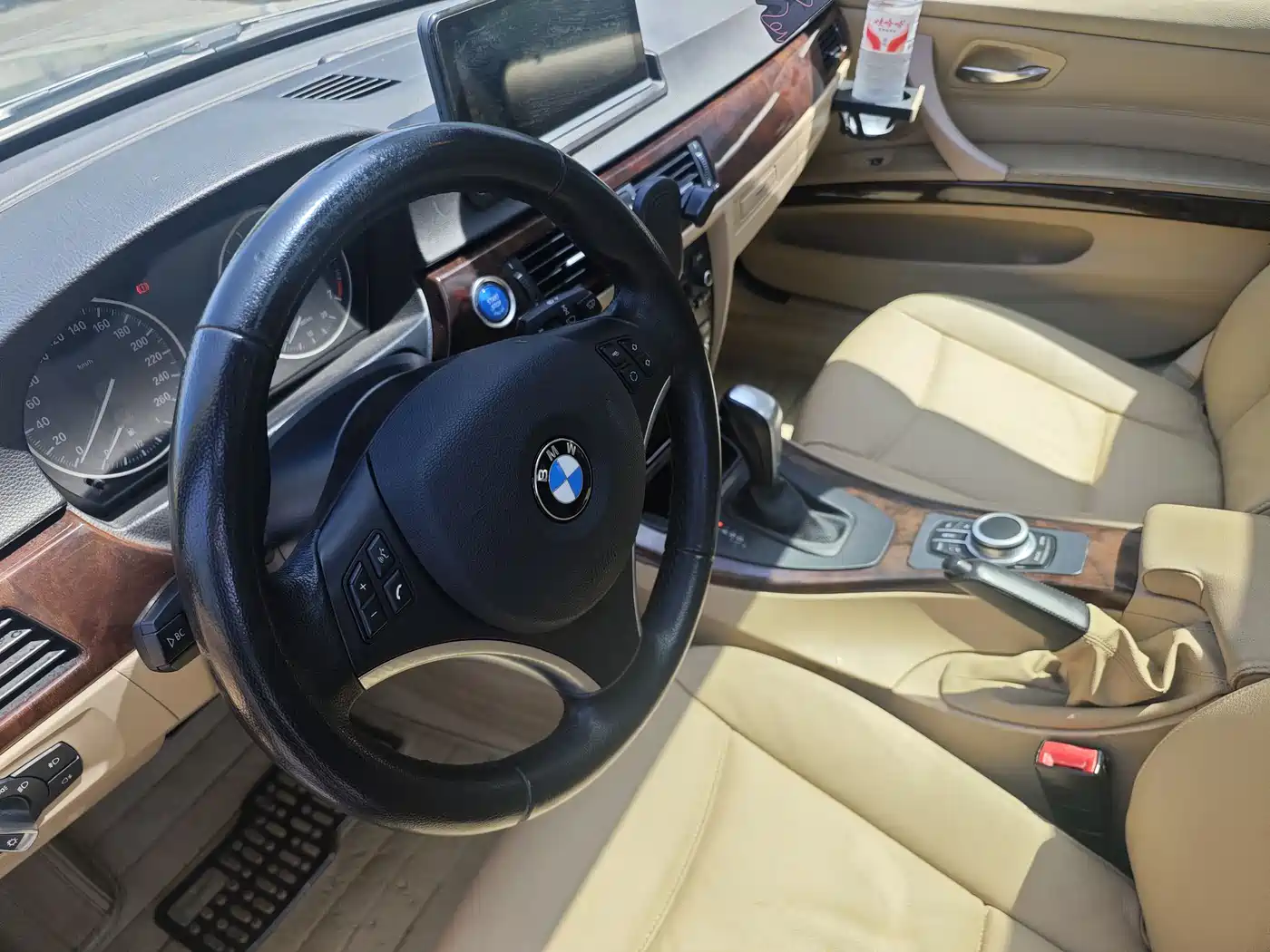 BMW 3 Series 2010 325i Fashion фото 14