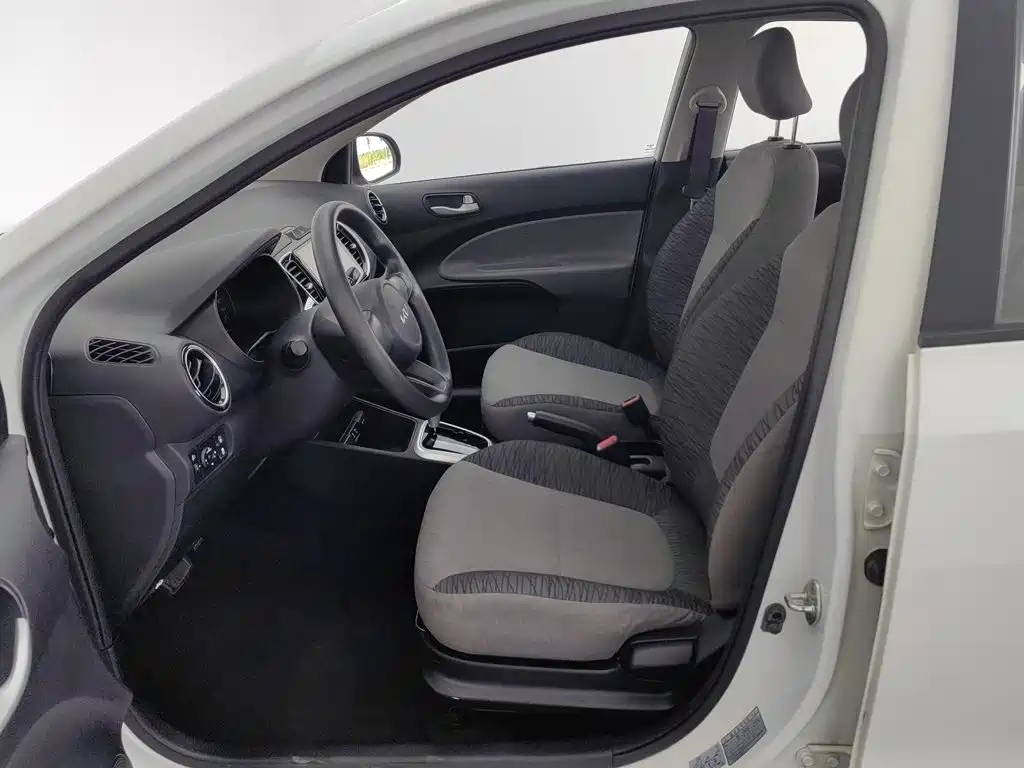 Kia Huan Chi 2022 2020 Facelift 1.4L Auto Comfort Sunroof Edition
