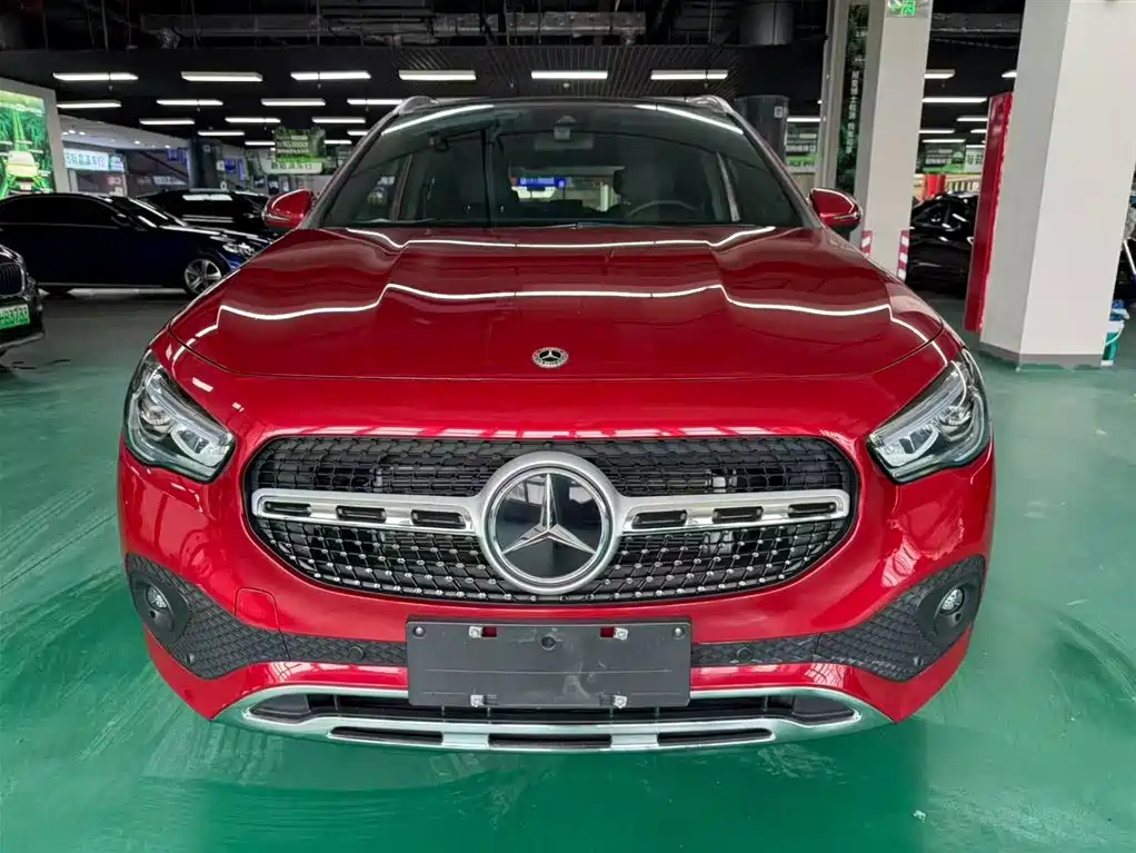Mercedes-Benz GLA 2022 Facelift II GLA 200 фото 2