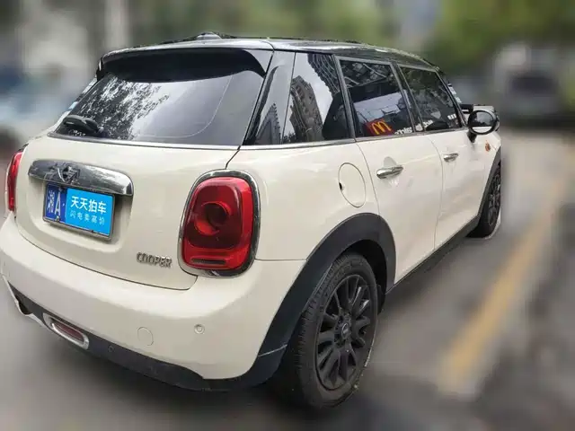 MINI 2016 1.5T COOPER 5-Door — фото 2