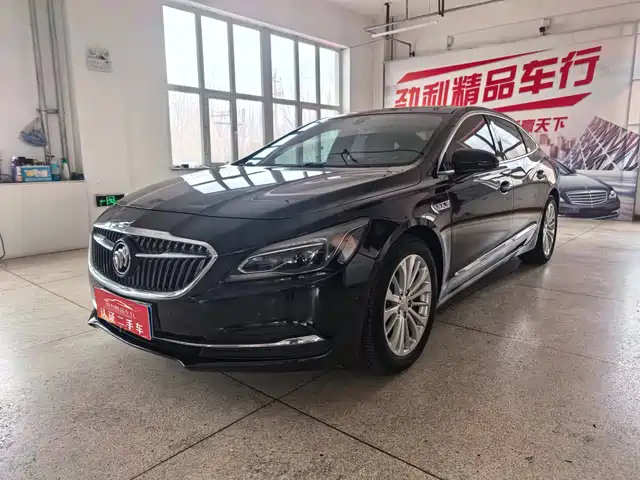 BUICK LACROSSE
