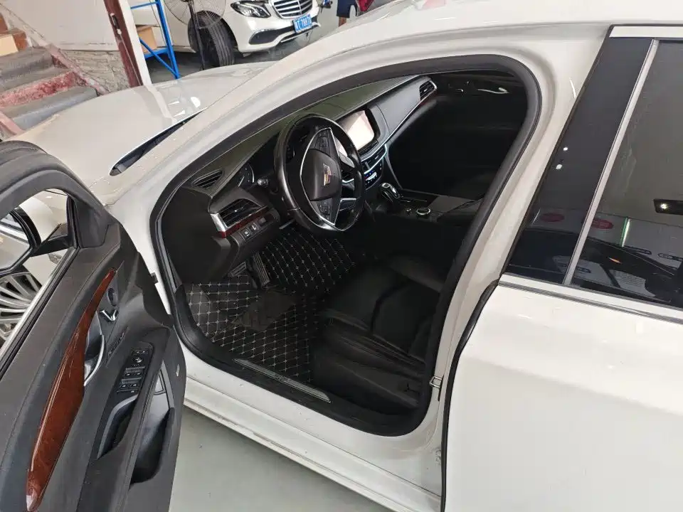 Фото 5 - Cadillac CT6