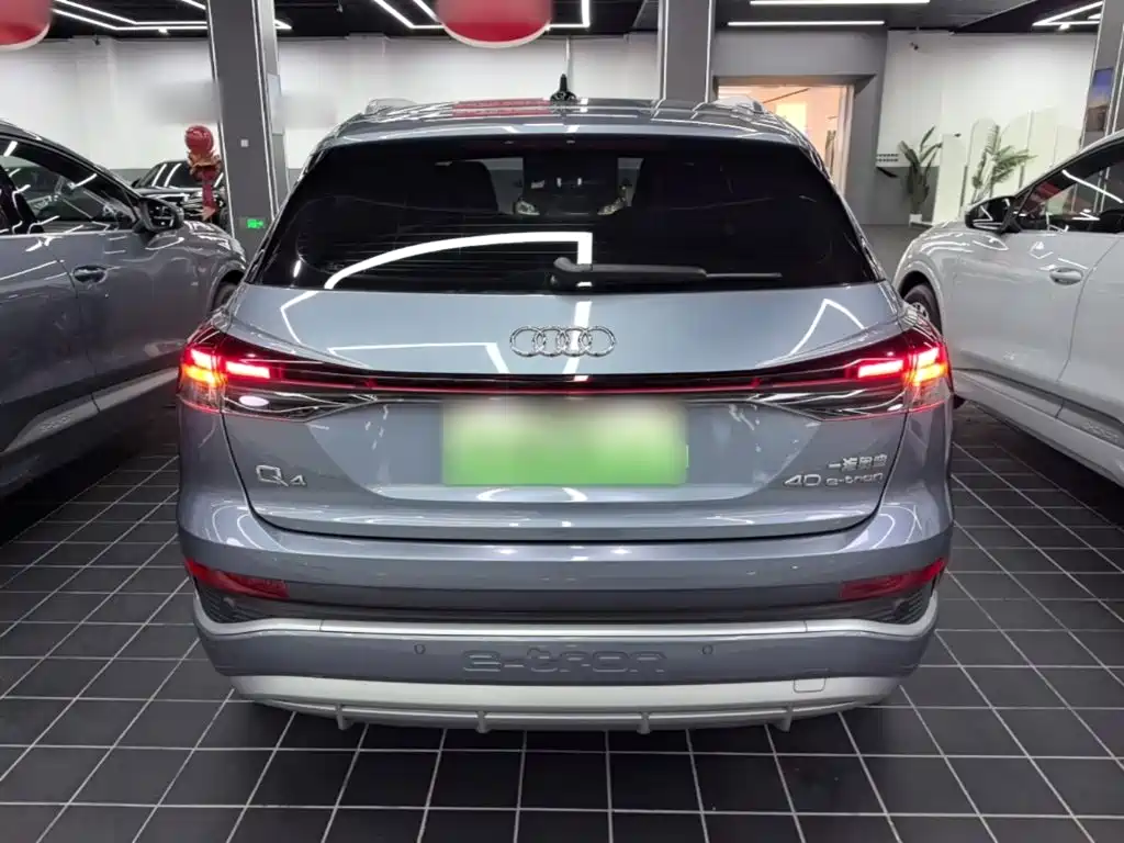 Фото 6 - Audi Q4 e-tron