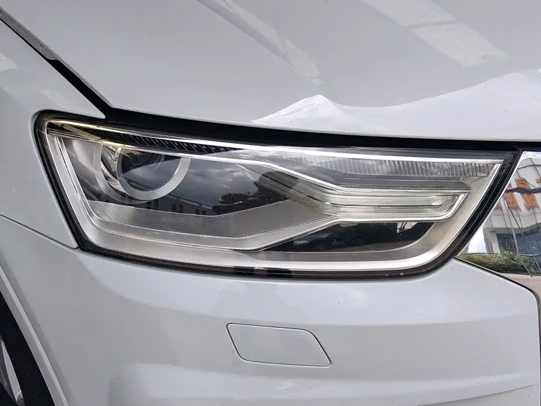 Фото 6 - Audi Q3