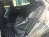 Фото 8 - Toyota Camry