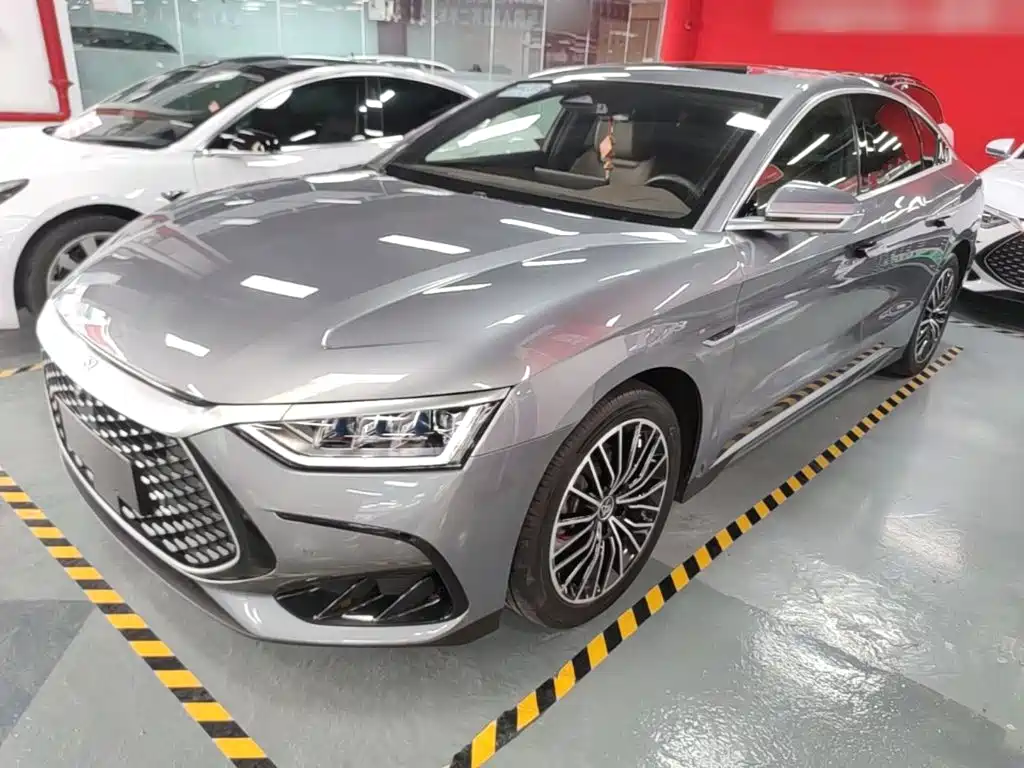 BYD Han 2022 DM-i 121KM Premium