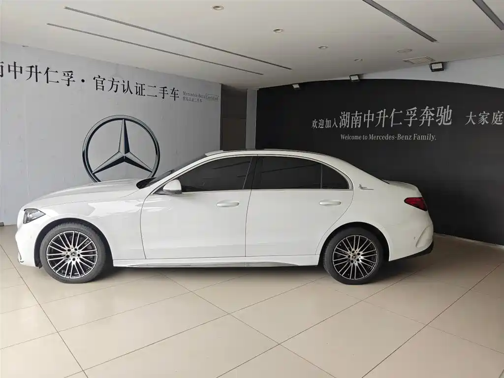 MERCEDES-BENZ CLASS C